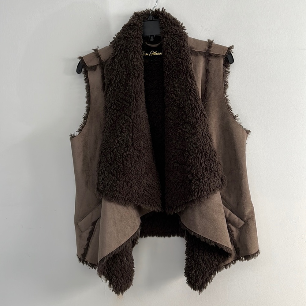 Sam Edelman Faux Sherling Vest, size large